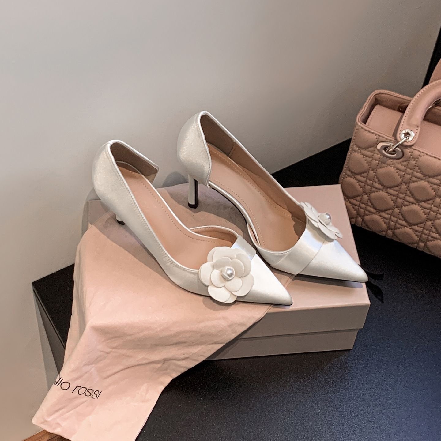 Satijnen spitse stiletto pumps - Formal Women Daily Wear Footwear recensie en prijs