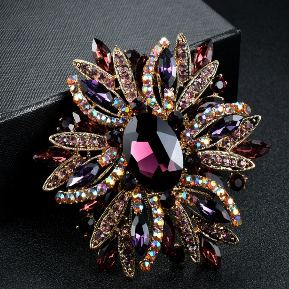 Nieuwe bloembroche, trendstijl - Women Formal Wear Trends recensie en prijs